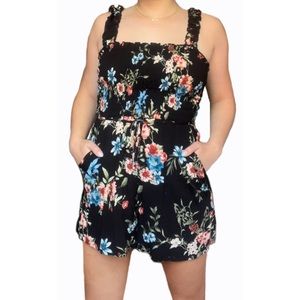 Lily Rose XS Black Floral Romper